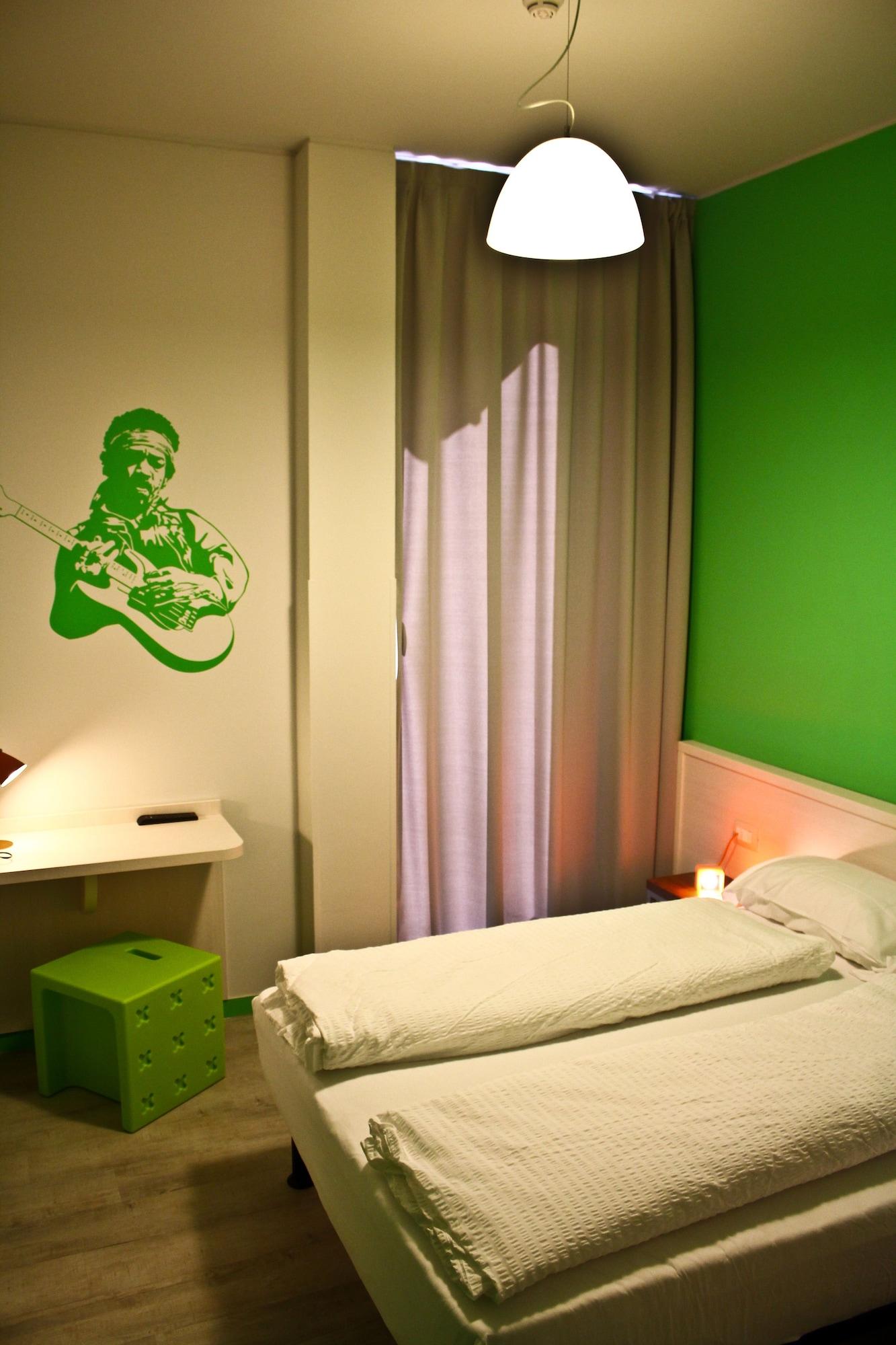 Hotel Nologo Genoa Bagian luar foto
