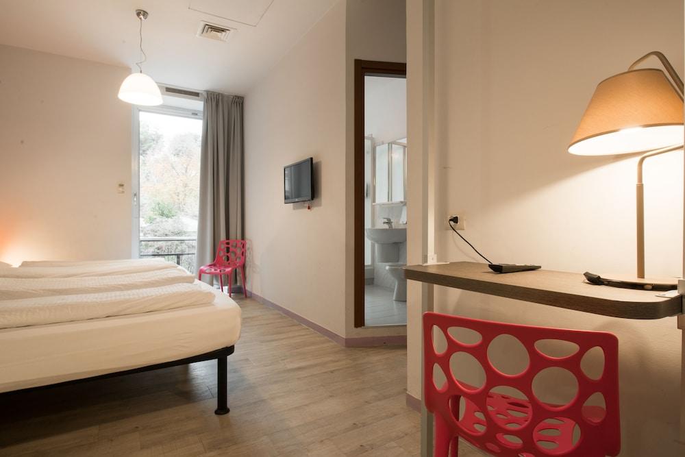 Hotel Nologo Genoa Bagian luar foto